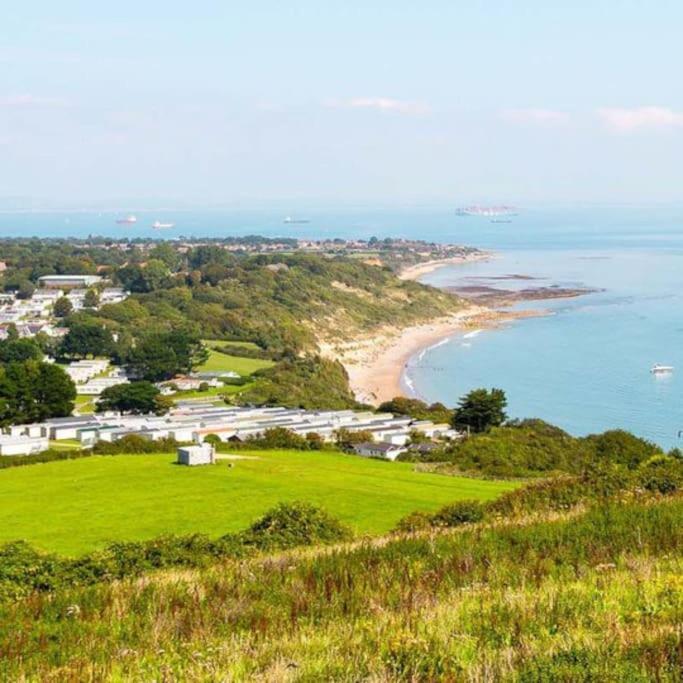 Yarborough View 1 Whitecliff Bay Isle Of Wight Hébergement de vacances Bembridge